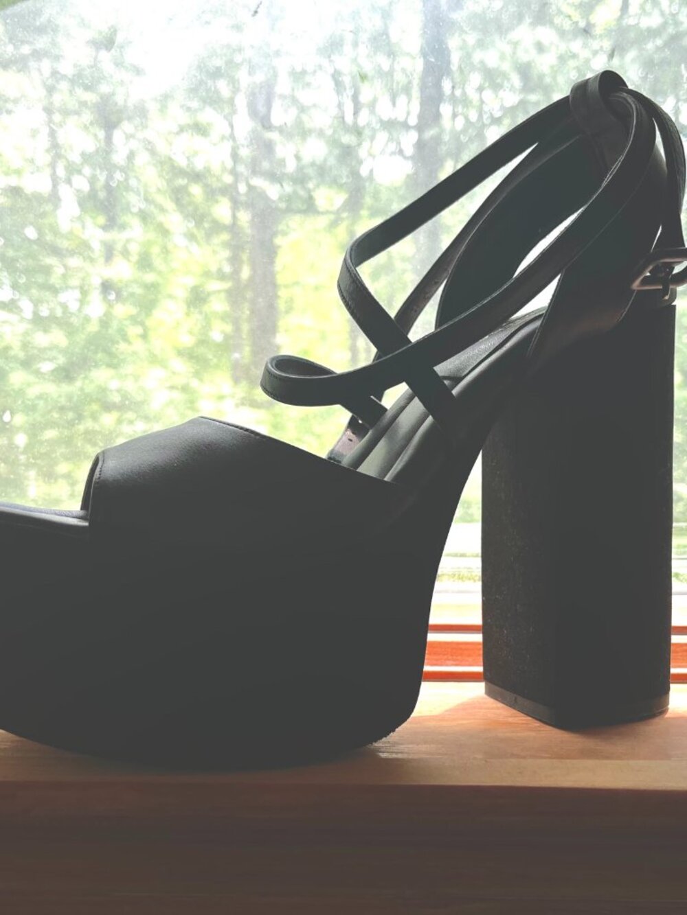 Paloma Barcelo Anfisa Black Leather Platform Ankle Strap Sandal New in the Box